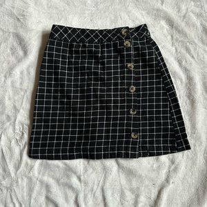 Black and White Plaid Skirt